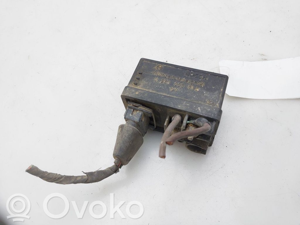 Kvēlsveču relejs   0281003012