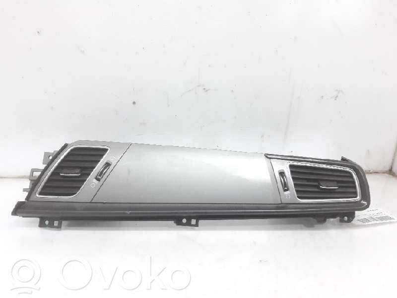 KIA Niro Centrinės oro grotelės 