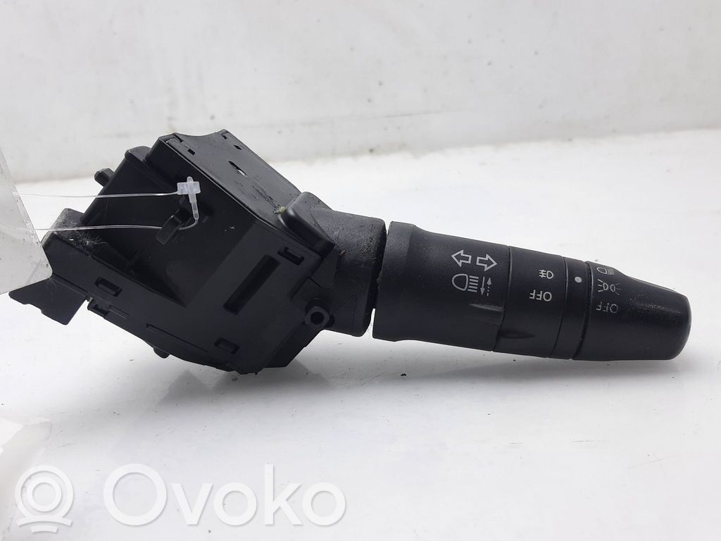 Interruptor de luz   25540AV620