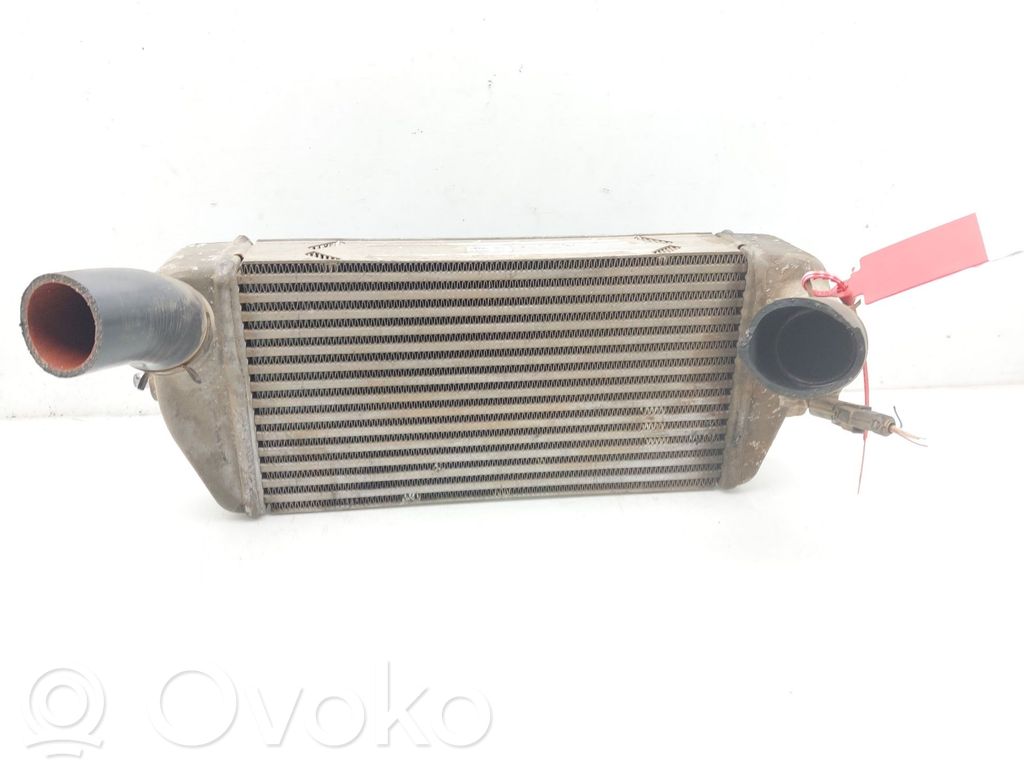 KIA Carnival Interkūlerio radiatorius 