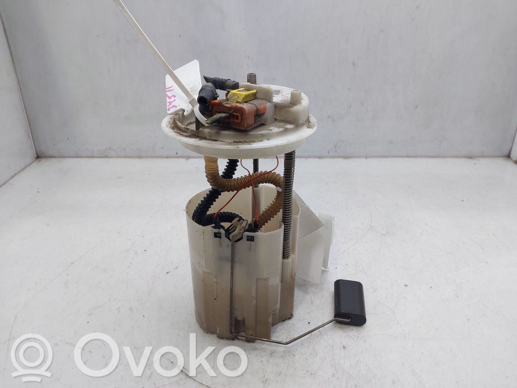 Bomba interna de combustible   51787162