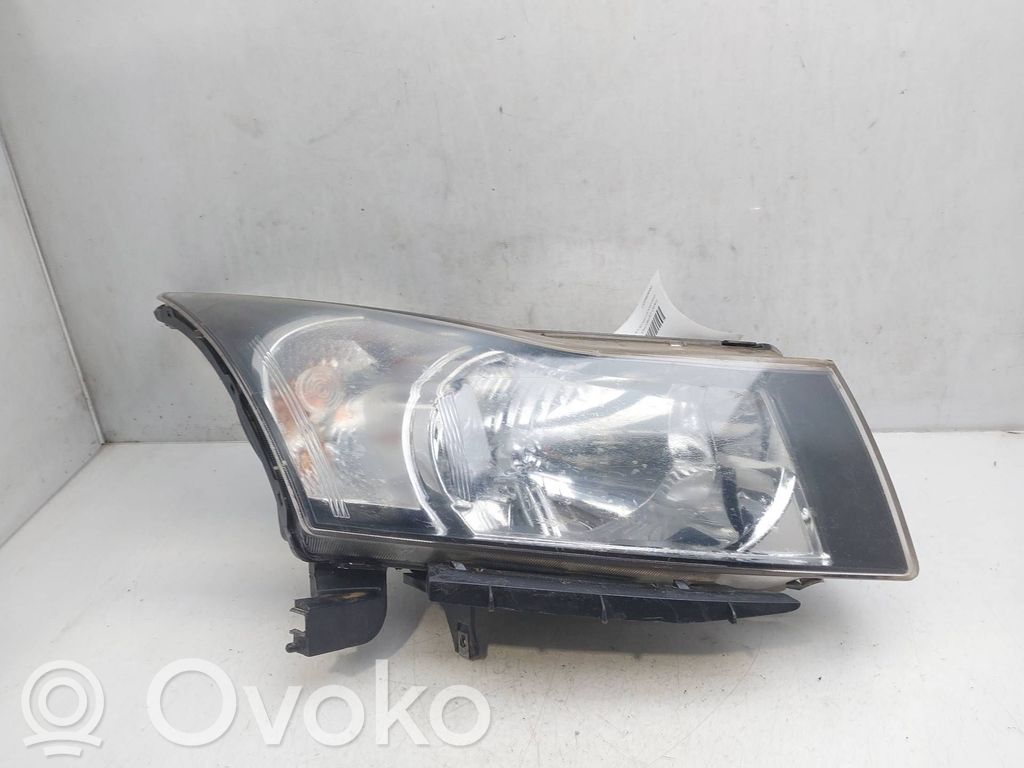 Chevrolet Cruze Faro/fanale 