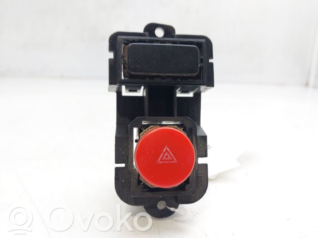 Seat Leon (1P) Botón interruptor de luz de peligro 