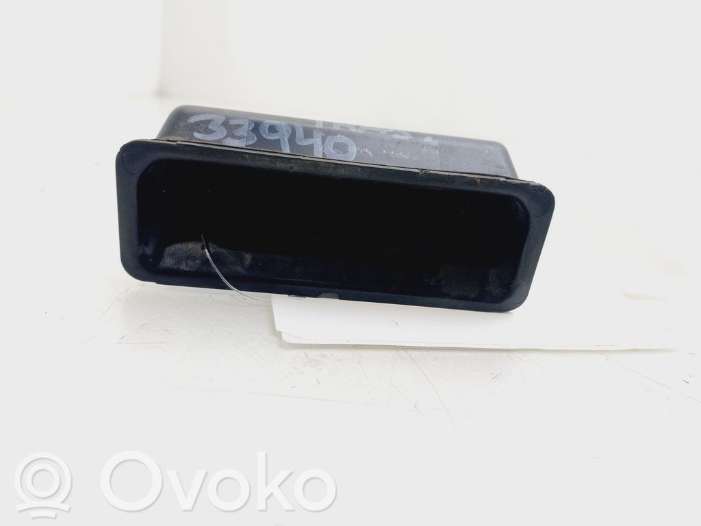 BMW 5 E39 Tailgate trunk handle 