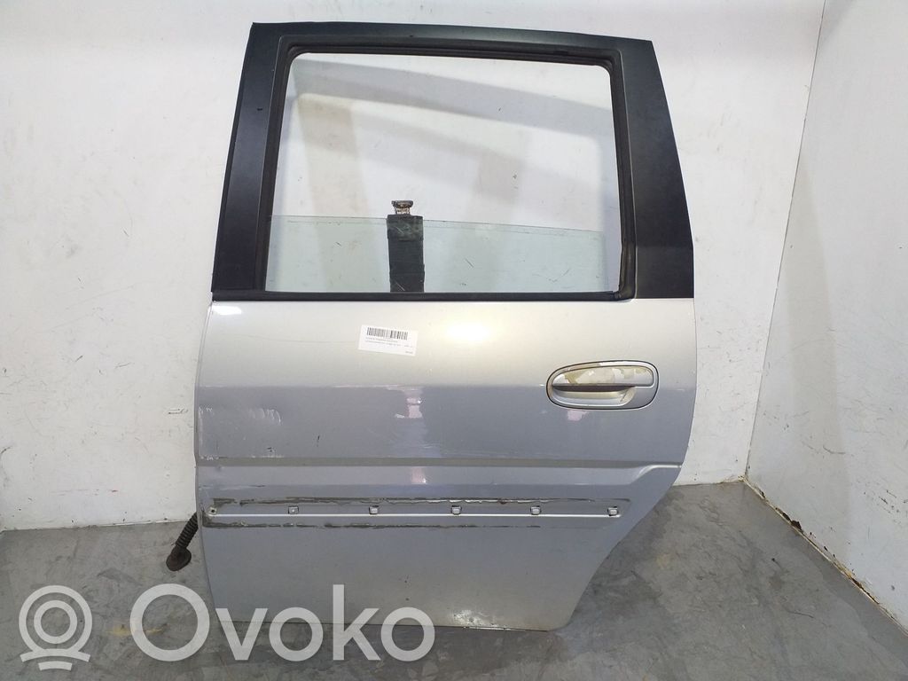 Hyundai Matrix Puerta trasera 