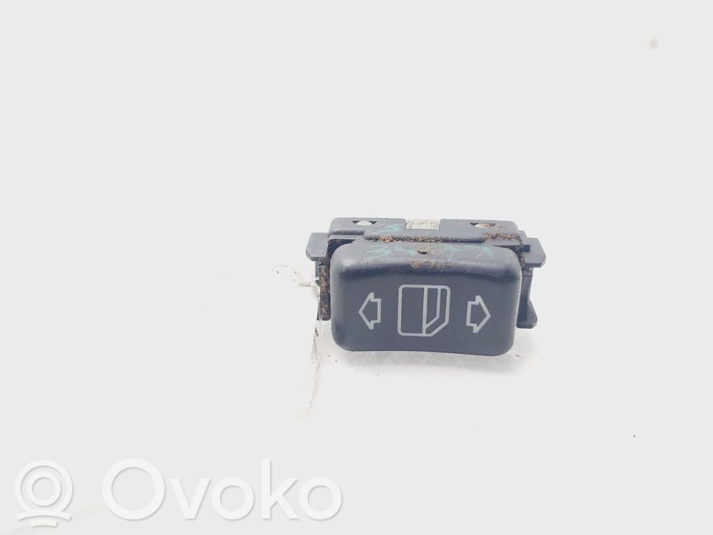 Mercedes-Benz E W124 Electric window control switch 
