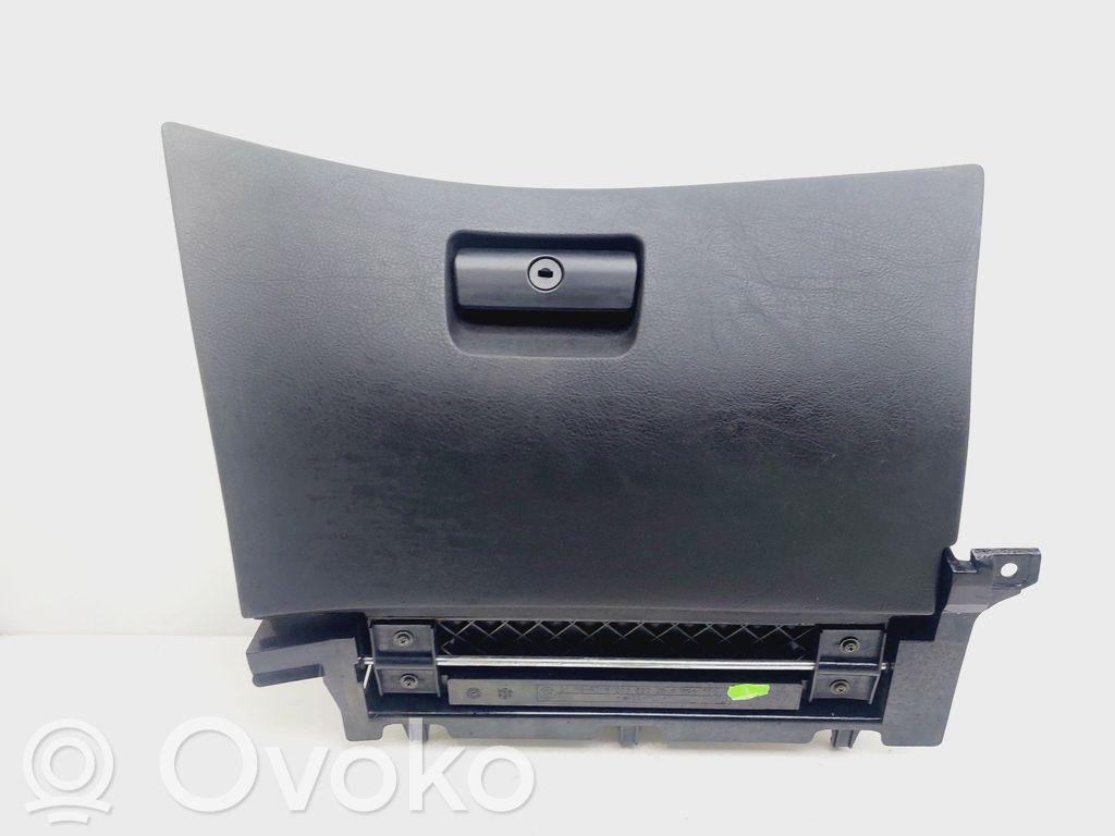 BMW 3 E46 Handschuhfach 