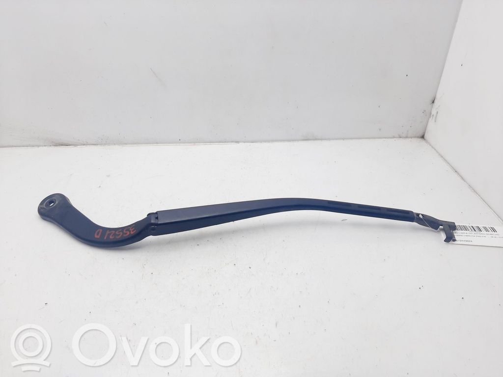 BMW 3 E90 E91 Wischerarm vorne 