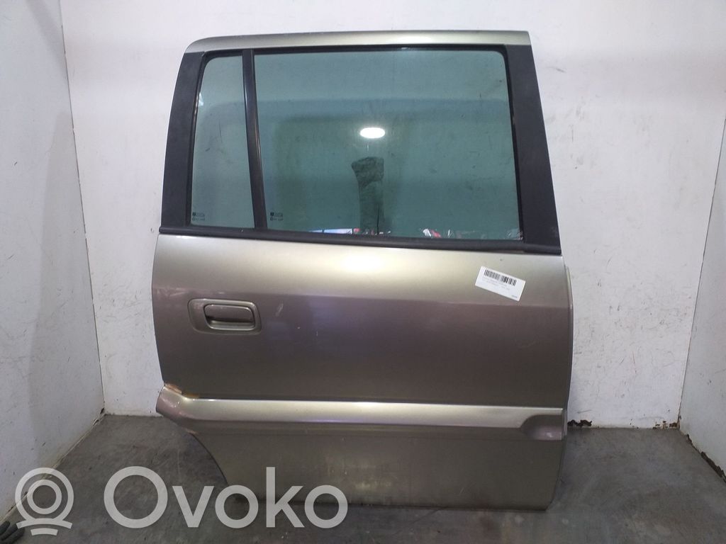 Opel Zafira A Puerta trasera 