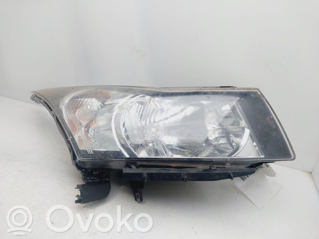 Chevrolet Cruze Faro/fanale 