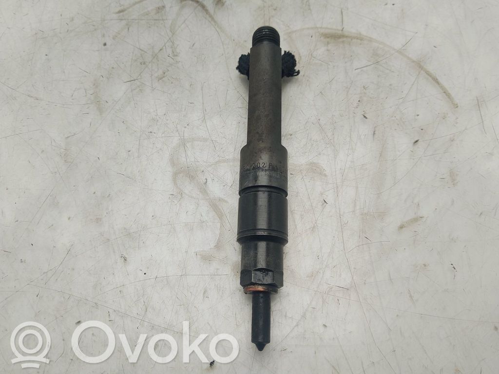 Skoda Octavia Mk2 (1Z) Inyector de combustible 