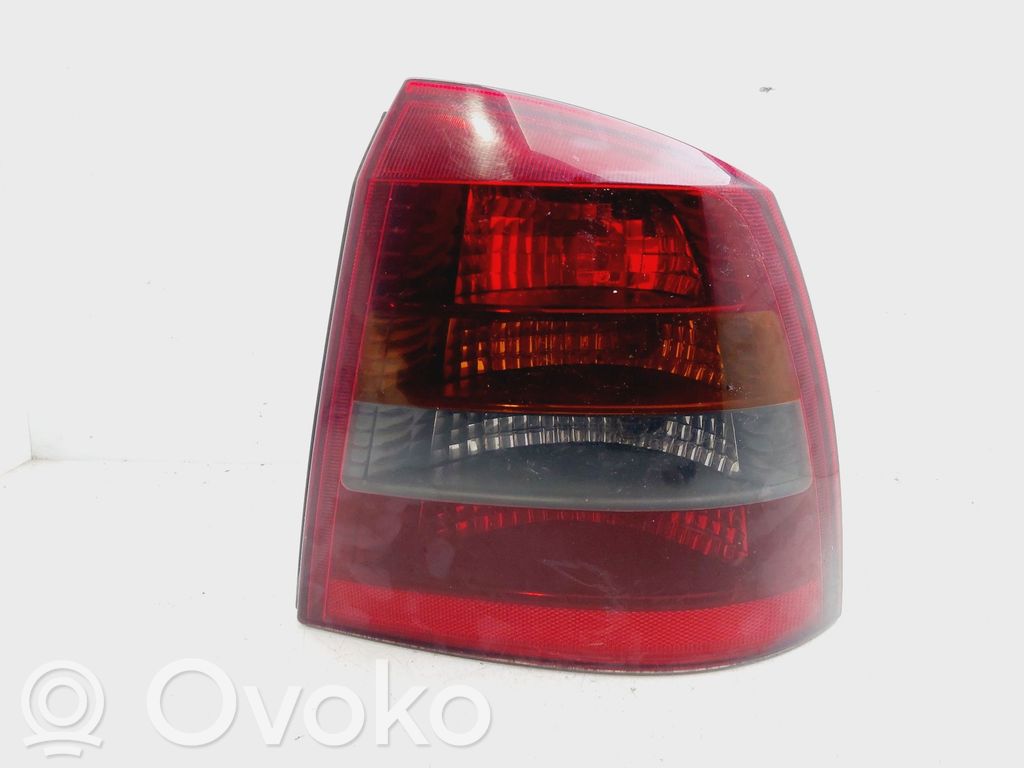Opel Astra G Aizmugurējais lukturis virsbūvē 