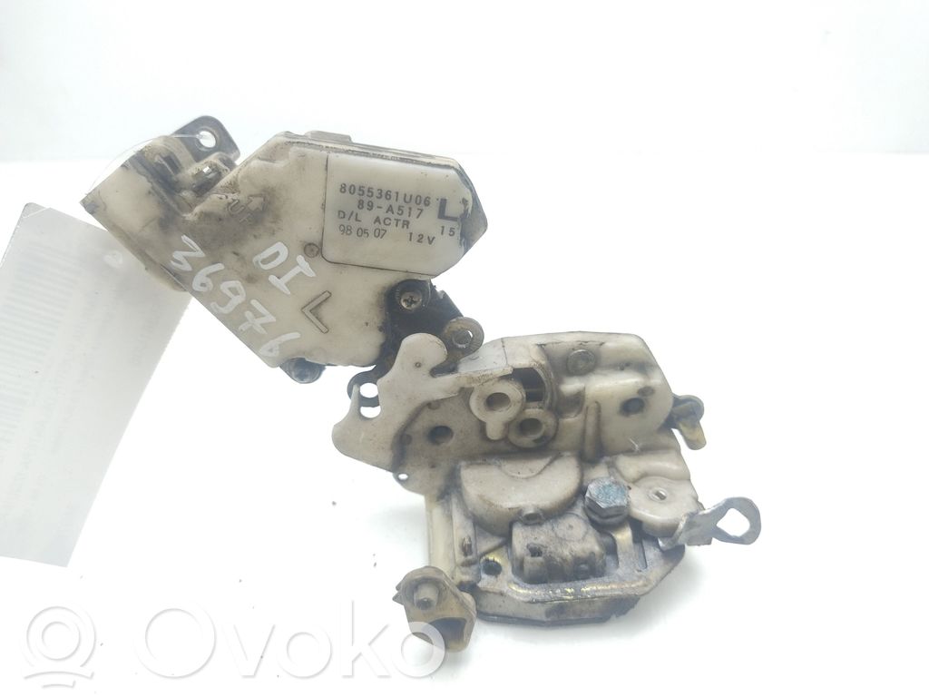 Nissan Serena Priekinė durų spyna 