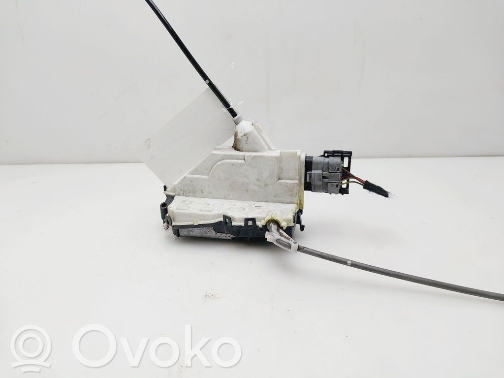 Citroen C-Elysée Etuoven lukko 