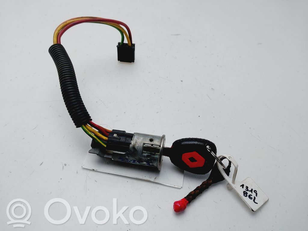 Renault Megane I Ignition lock 