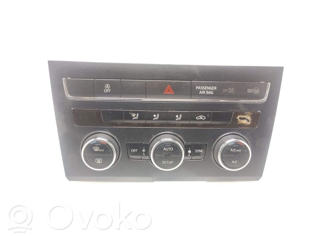 Seat Leon (5F) Climate control unit 