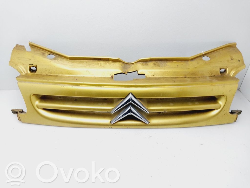 Citroen Berlingo Etusäleikkö 