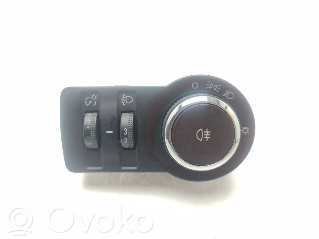 Opel Astra J Interruttore luci 