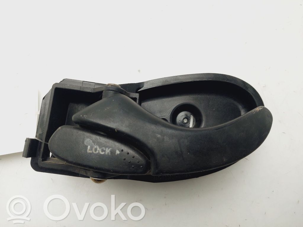 Manecilla interna puerta delantera   XS41A22601AK