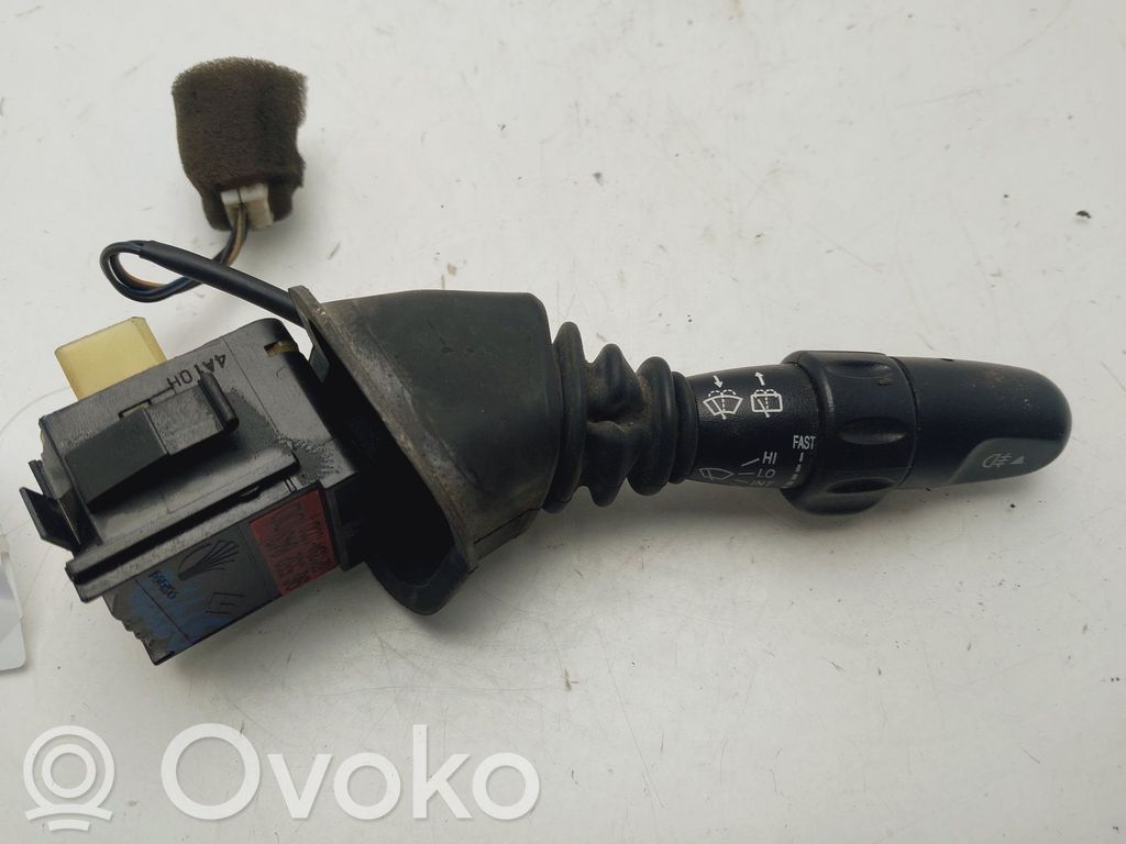 Daewoo Lacetti Palanca de control del limpiaparabrisas 