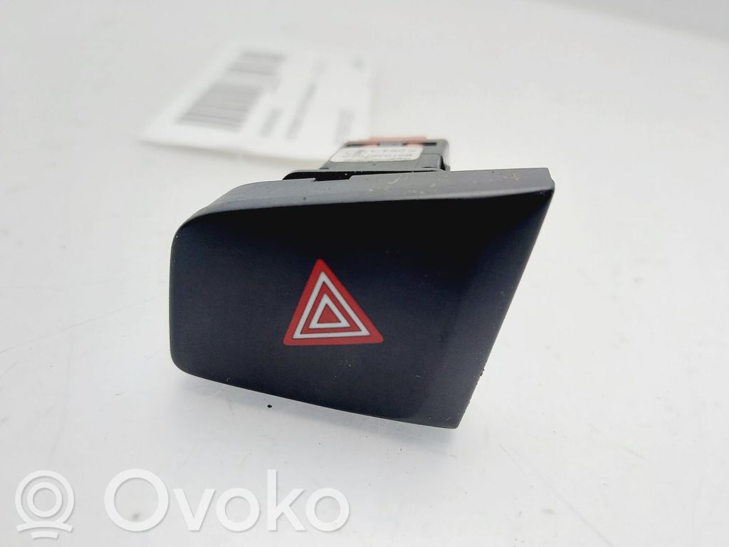 Citroen C-Elysée Hätävilkkujen kytkin 