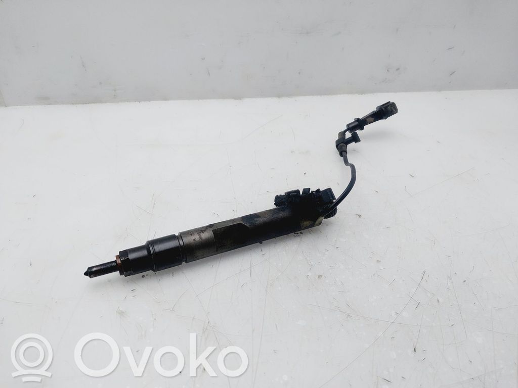 Inyector de combustible   028130203E