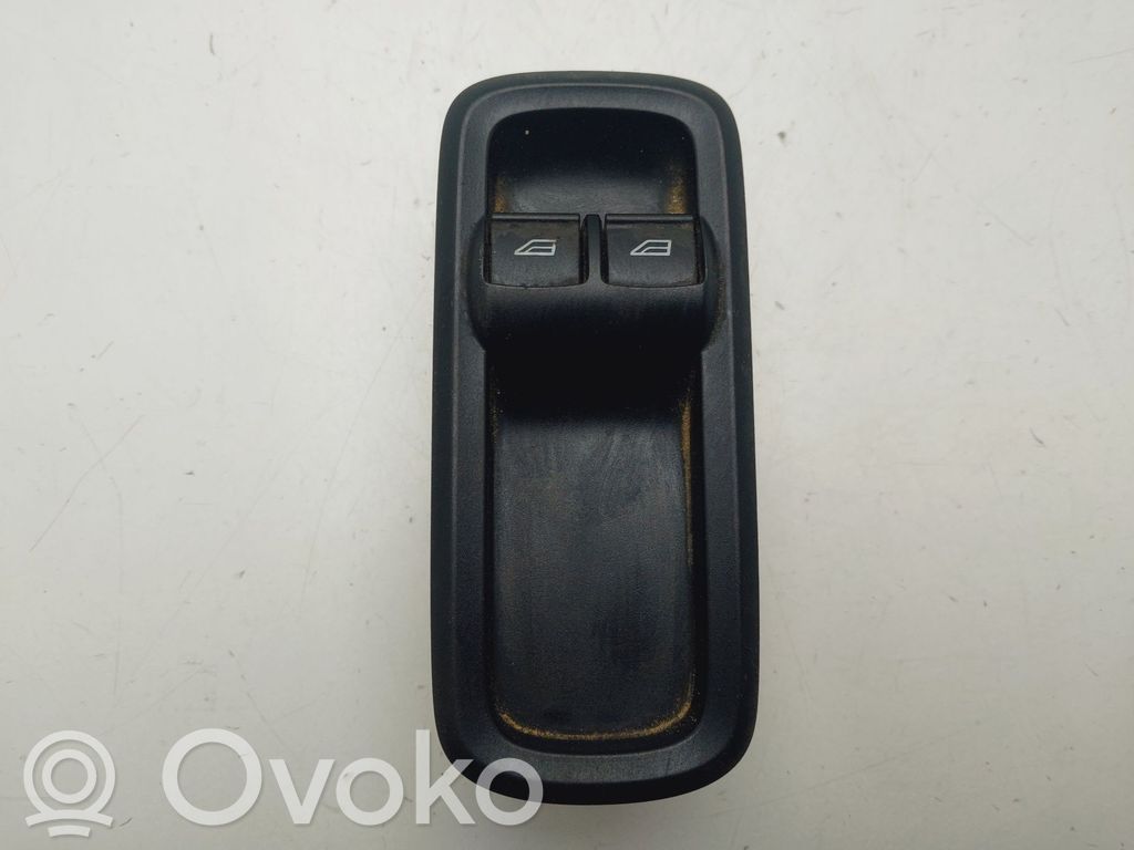 Ford Fiesta Electric window control switch 