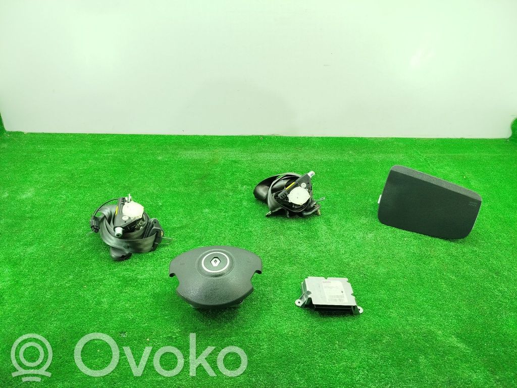 Renault Clio III Set planșă bord cu airbag 