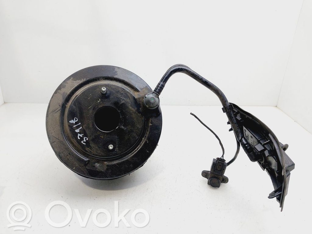 BMW 3 E90 E91 Brake booster 