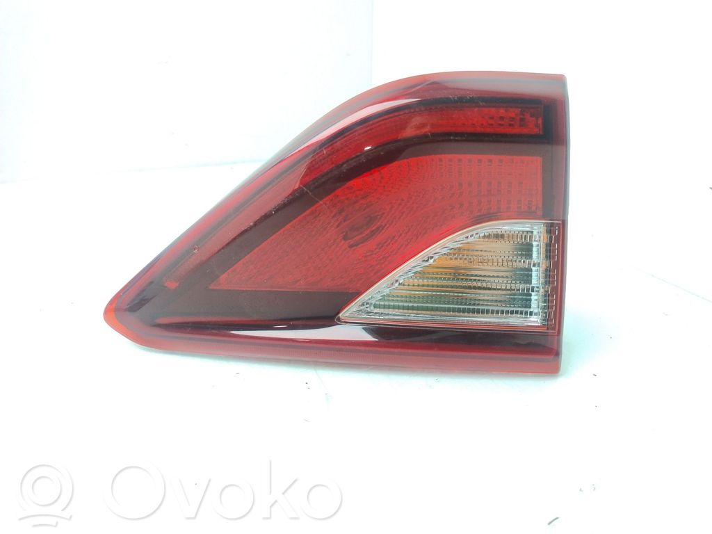 KIA Stonic Luces portón trasero/de freno 