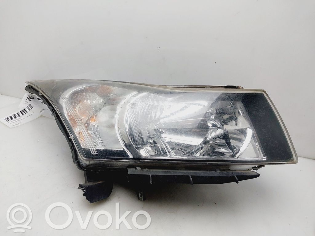 Chevrolet Cruze Faro/fanale 