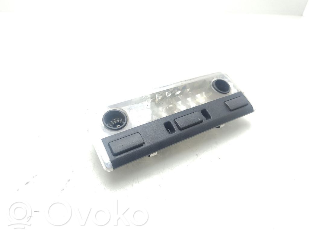 Luz del asiento delantero   63316962046