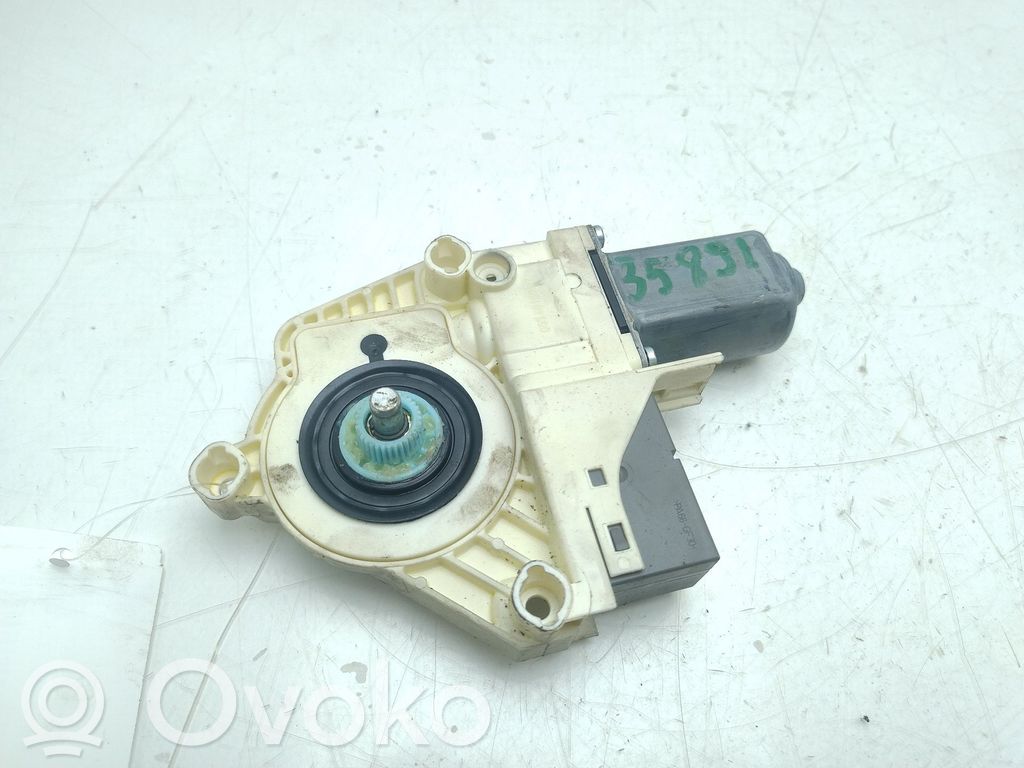 Land Rover Discovery 3 - LR3 Motor macara geam ușă față 