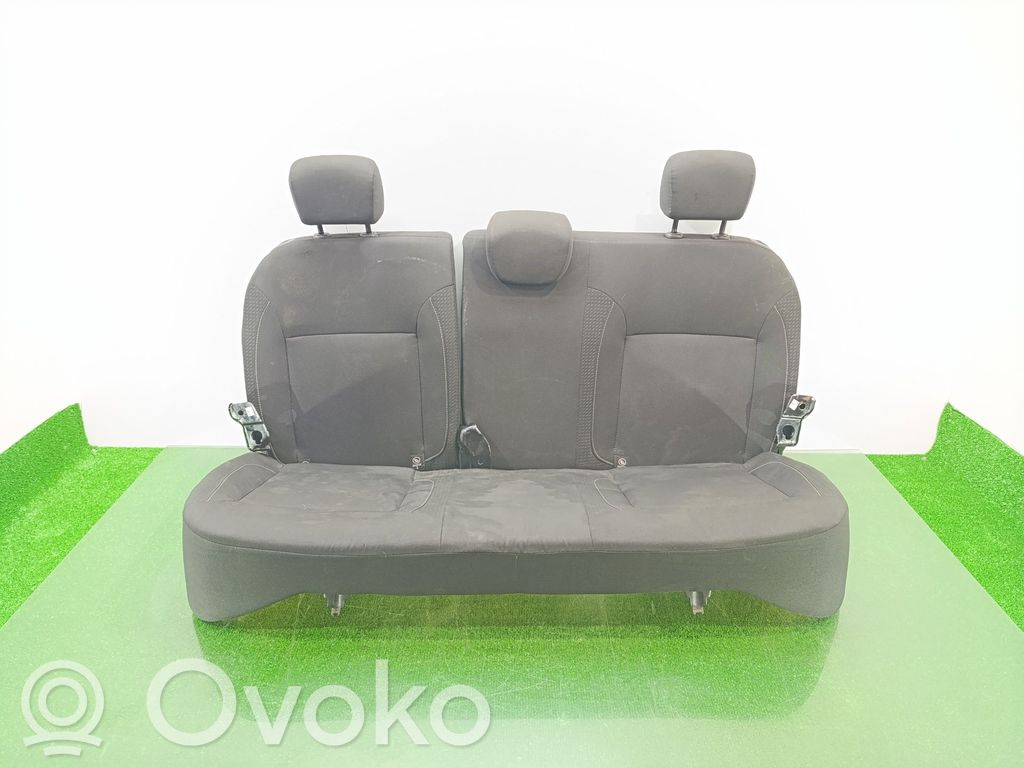 Takaistuin   883203119R