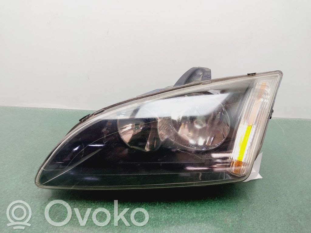 Ford Focus Phare frontale 