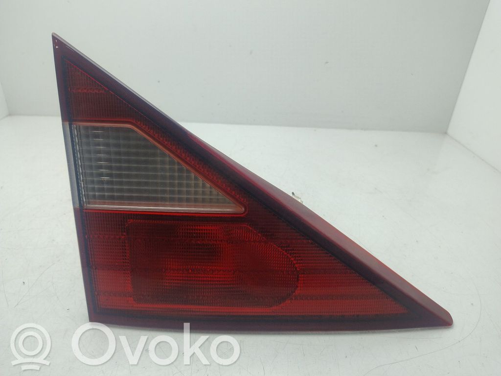 SsangYong Rodius Lampă spate în capacul portbagajului 