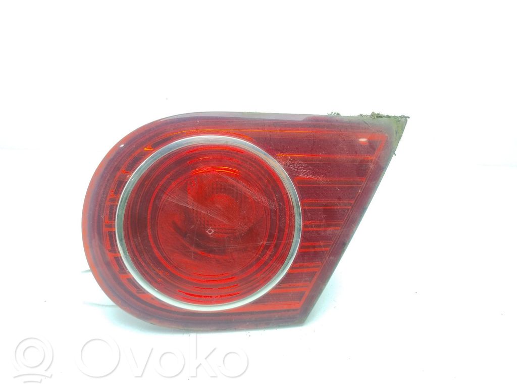 KIA Opirus Lampy tylnej klapy bagażnika 