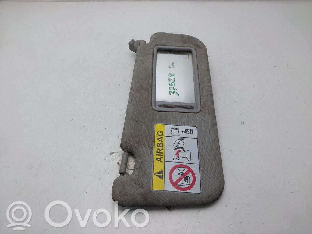 KIA Rio Häikäisysuoja 