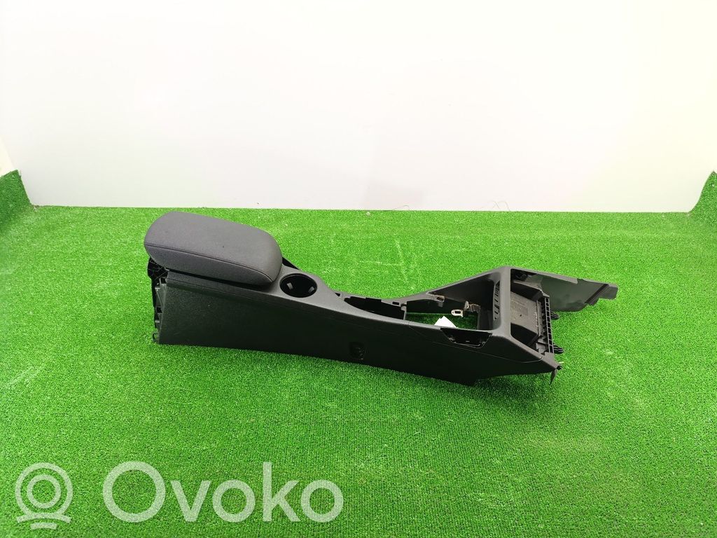 Armrest   51169230135
