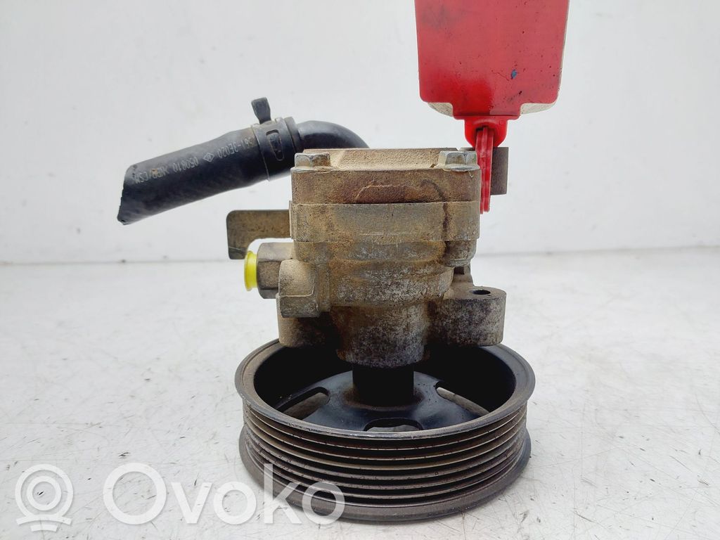 KIA Sorento Ohjaustehostimen pumppu 