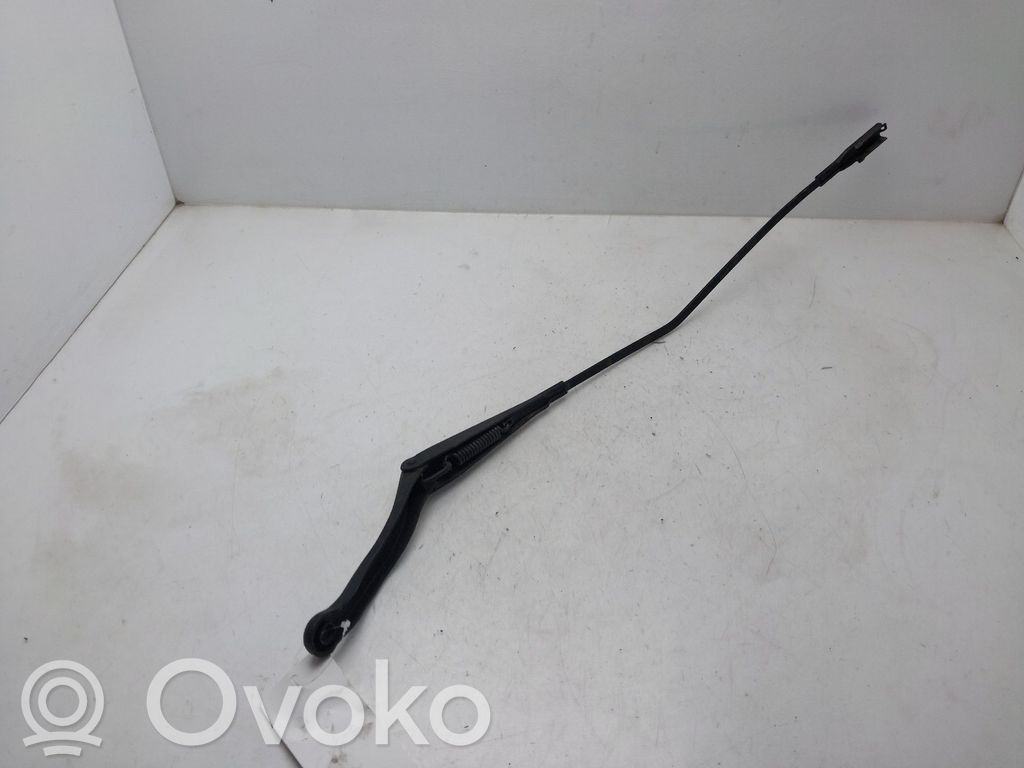 Opel Corsa E Braț ștergător față 
