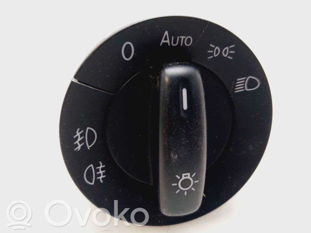 Interruptor de luz   1K0941431BM
