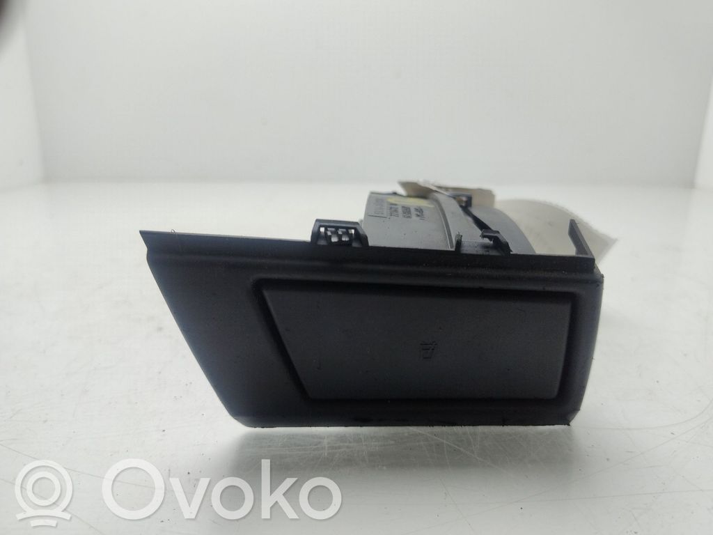 BMW X3 E83 Trim molding 