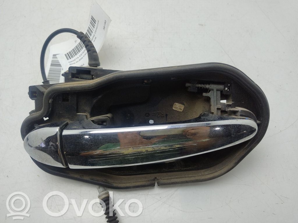 Manecilla externa puerta trasera   3330984