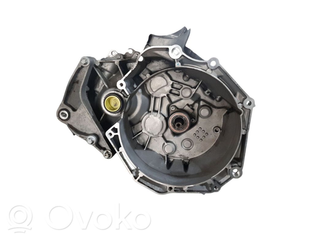 Opel Corsa E Manualna 5-biegowa skrzynia biegów