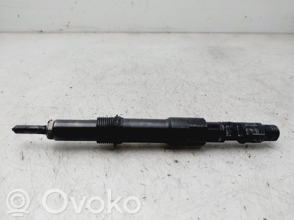Ford Mondeo Mk III Injector combustibil