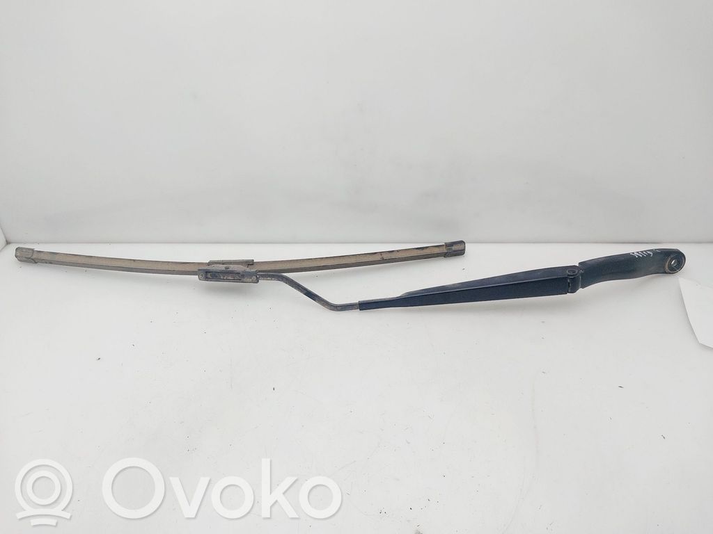 Renault Megane IV Wischerarm vorne 