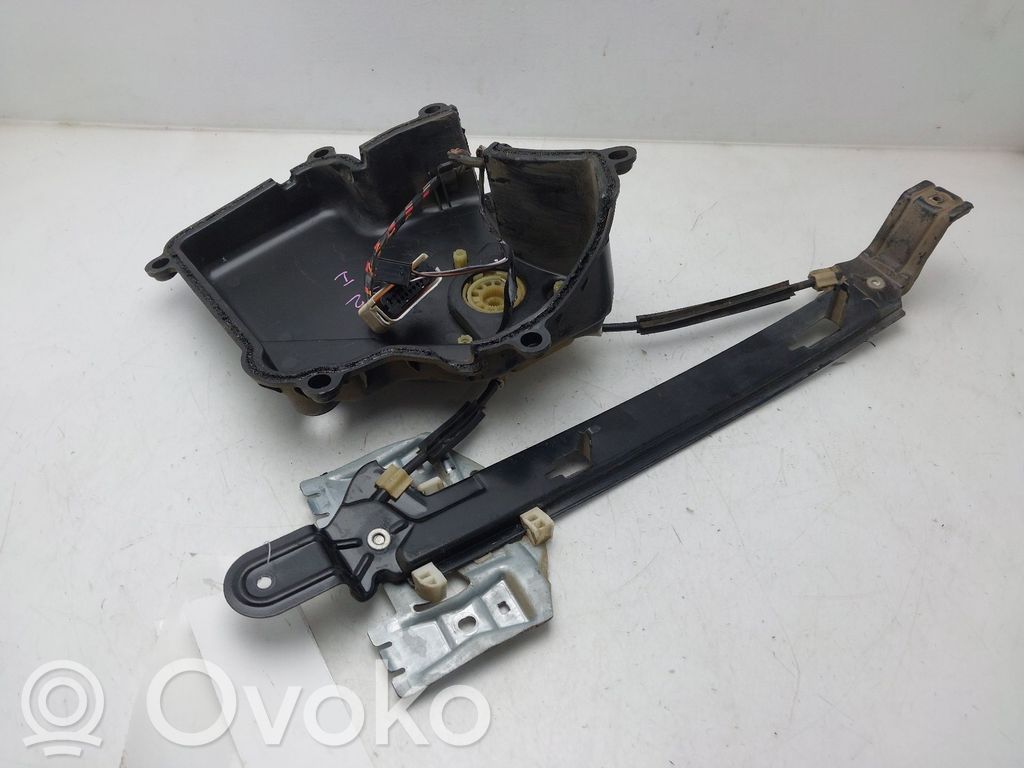 Seat Leon (1P) Elektryczny podnośnik szyby drzwi tylnych 