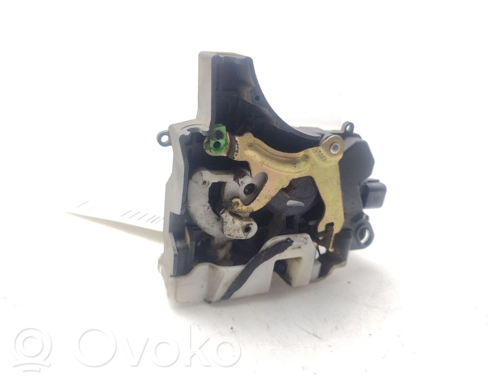 Etuoven lukko   MN167831