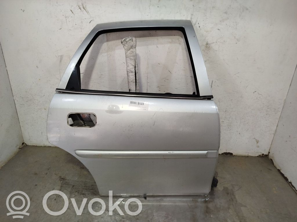 Puerta trasera   9153660